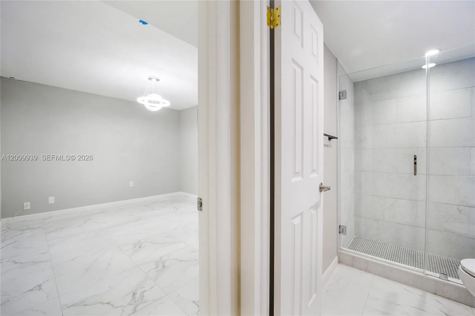 10000 NW 80th Ct # 3, Hialeah Gardens FL 33016