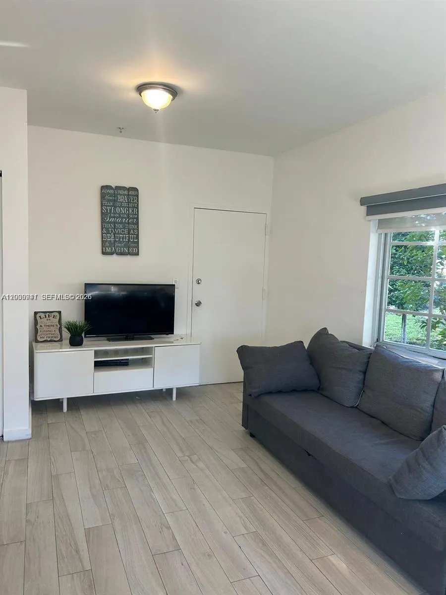 1450 Meridian Ave # 101, Miami Beach FL 33139