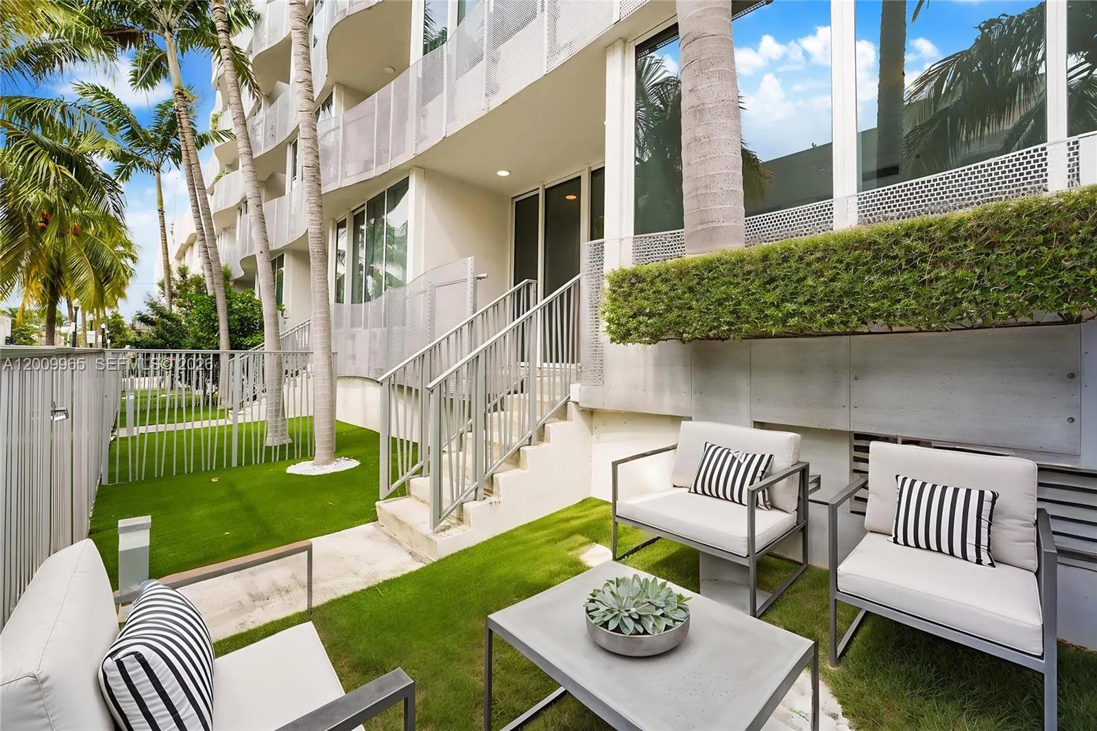 2100 Park Ave # 108, Miami Beach FL 33139