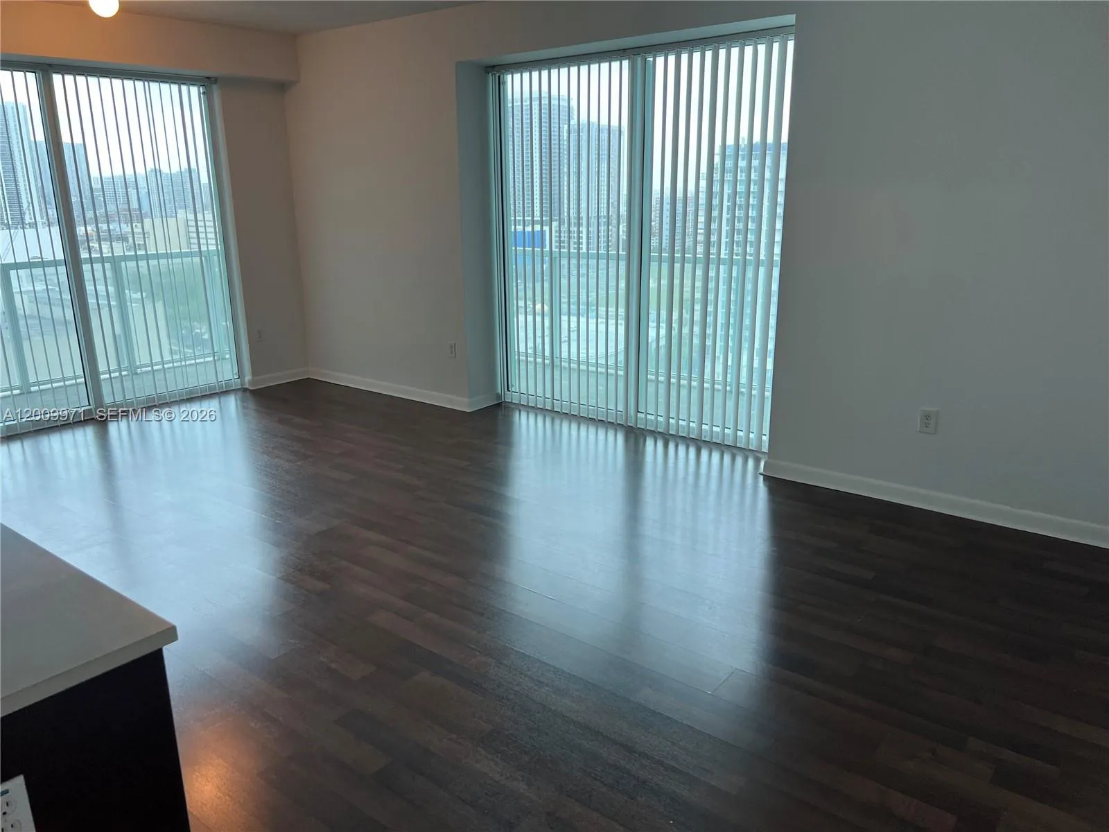 1900 N BAYSHORE DR # 1911, Miami FL 33132