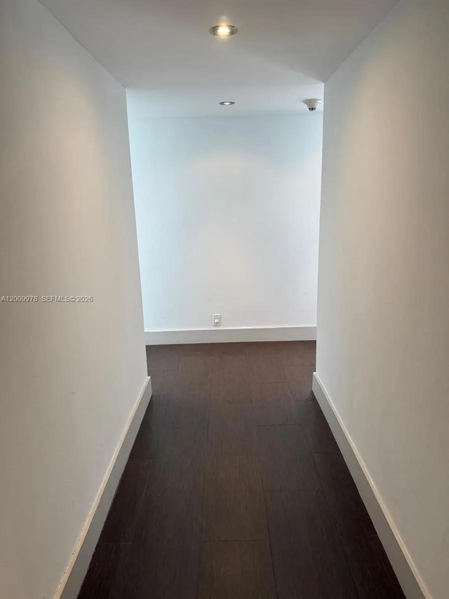 150 Ocean Lane Dr # 6F, Key Biscayne FL 33149