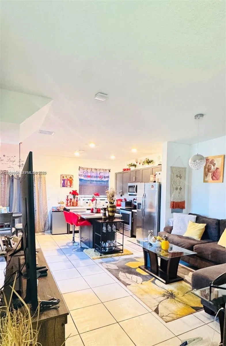 21463 NE 3rd Path, Miami FL 33179