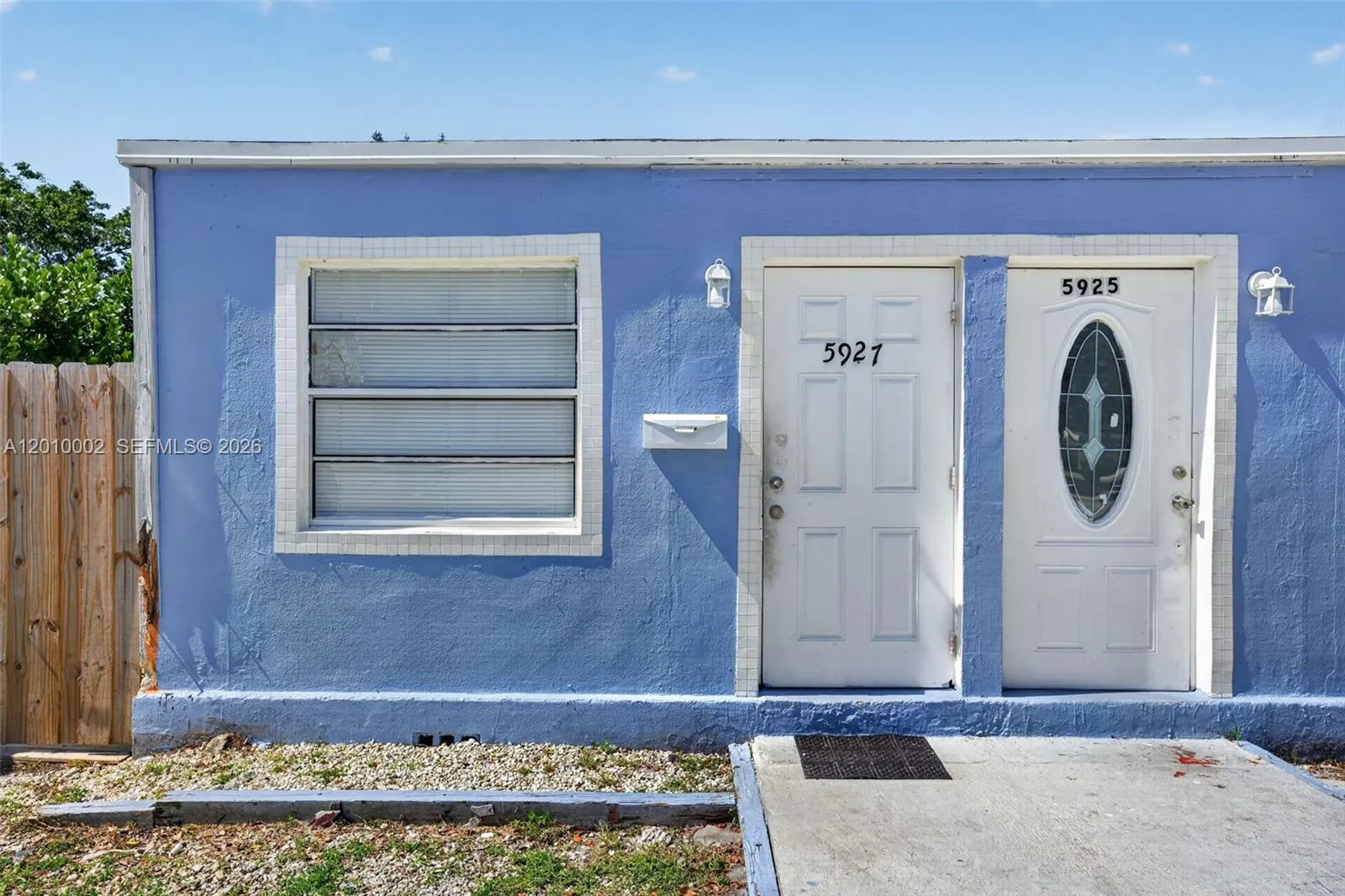 5925 SW 64th St, South Miami FL 33143