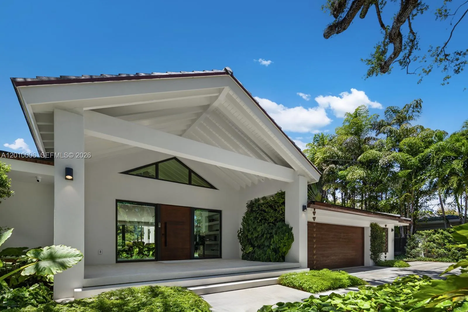 4100 Pinta Ct, Coral Gables FL 33146