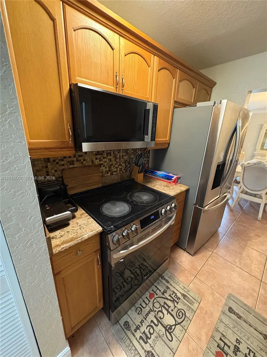 8905 NW 38th Dr # 4, Coral Springs FL 33065