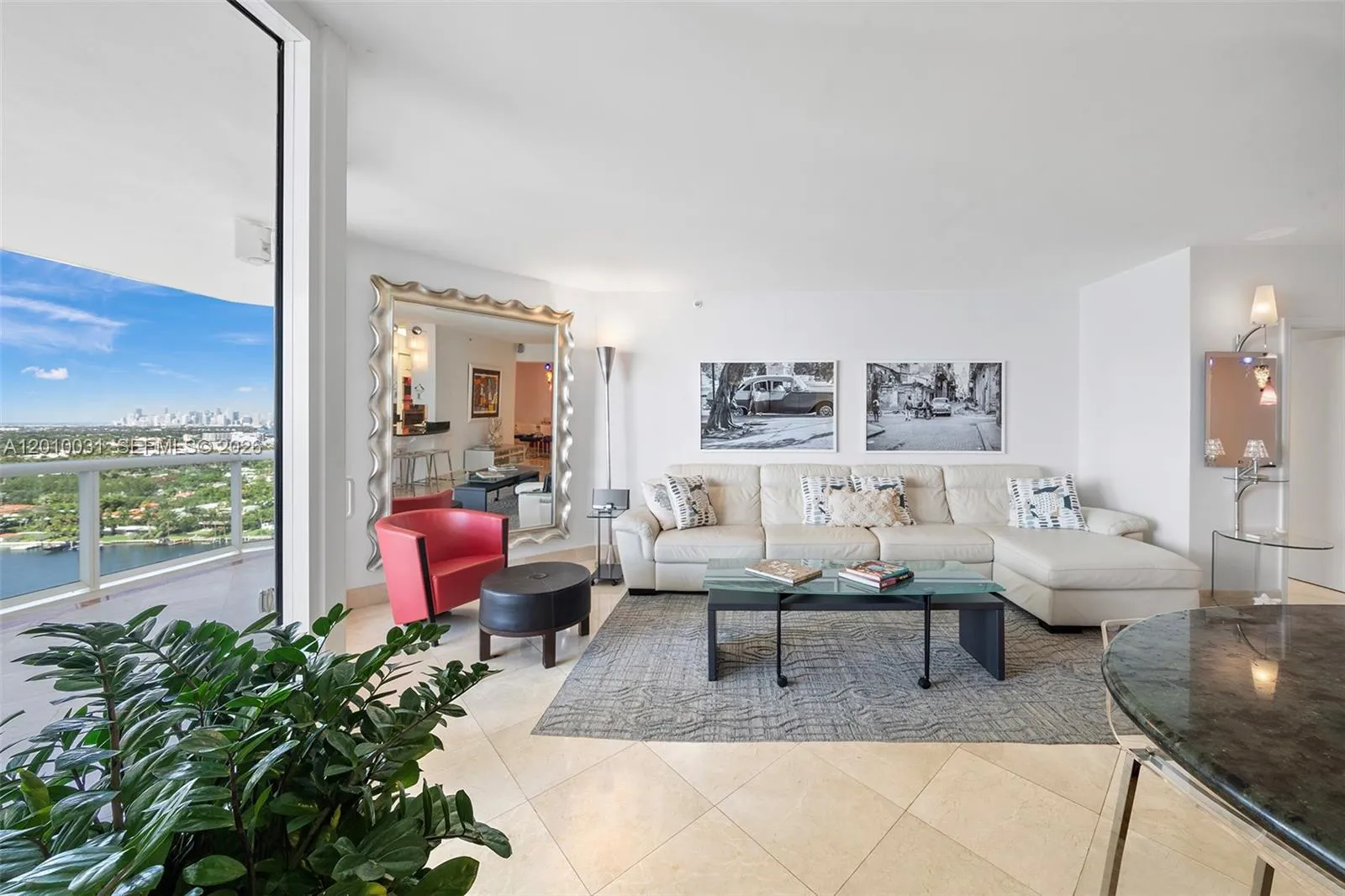 4779 Collins Ave # 2404, Miami Beach FL 33140