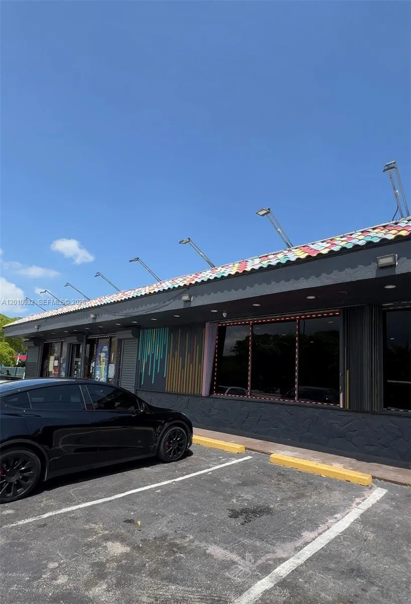 4799 NW 7th Ave, Miami FL 33127
