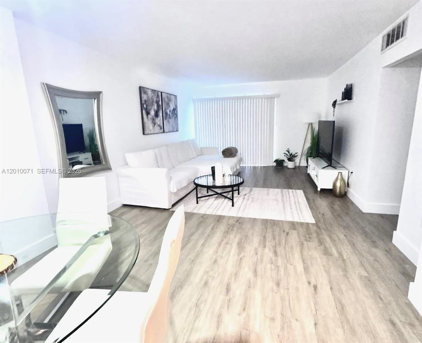 400 Kings Point Dr # 1224, Sunny Isles Beach FL 33160