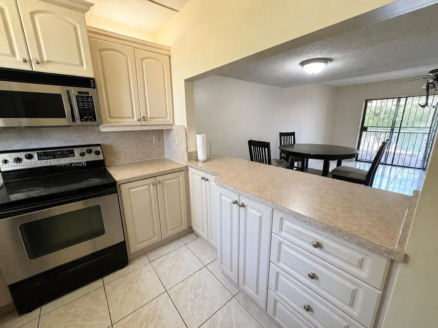 2260 W 53rd Pl # 7, Hialeah FL 33016