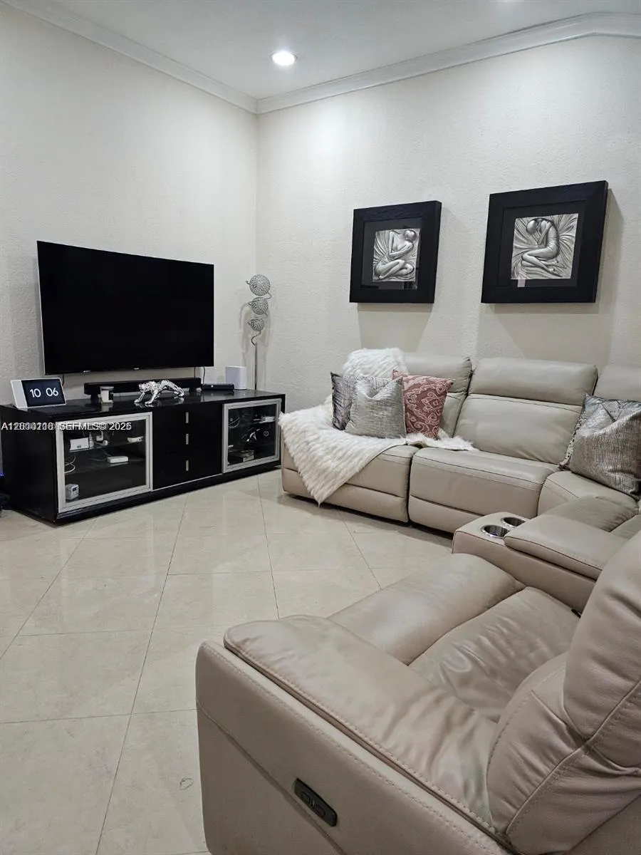 11232 SW 159th Pl # 0, Miami FL 33196