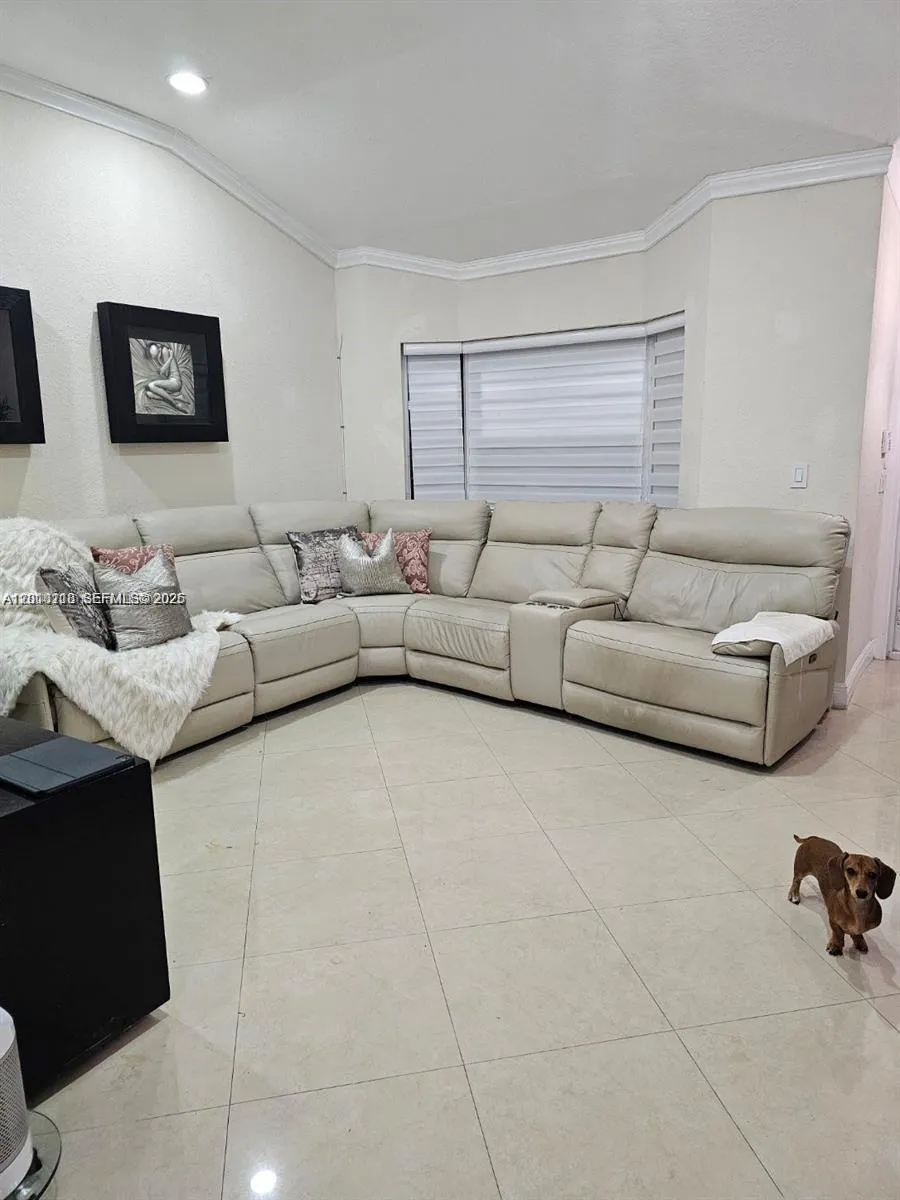 11232 SW 159th Pl # 0, Miami FL 33196