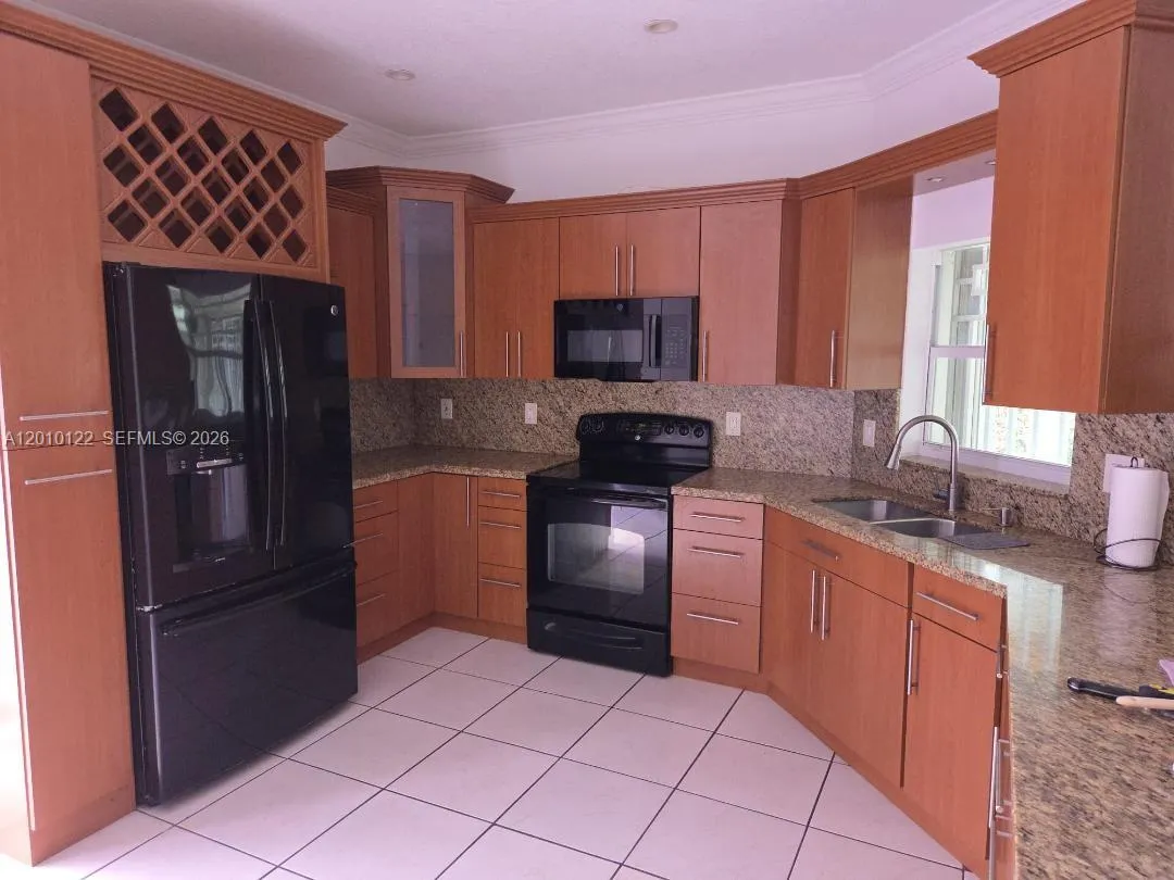 730 NW 123rd Ave # 0, Miami FL 33182