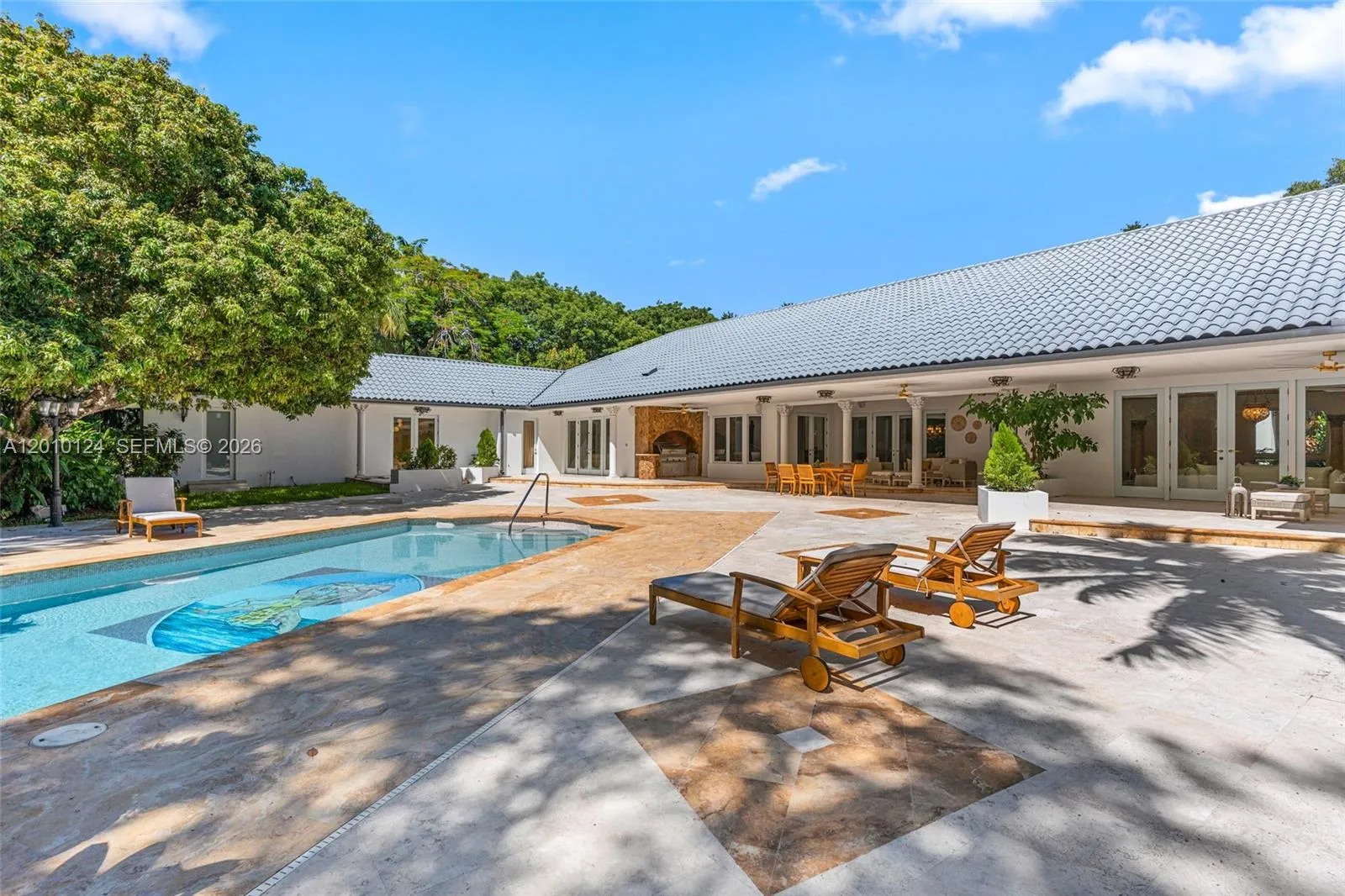 9400 Old Cutler Rd, Coral Gables FL 33156