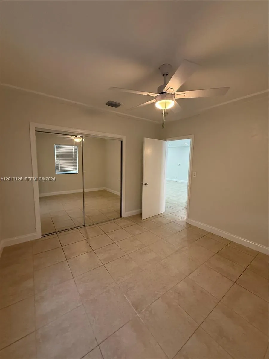 1619 Shenandoah St, Hollywood FL 33020