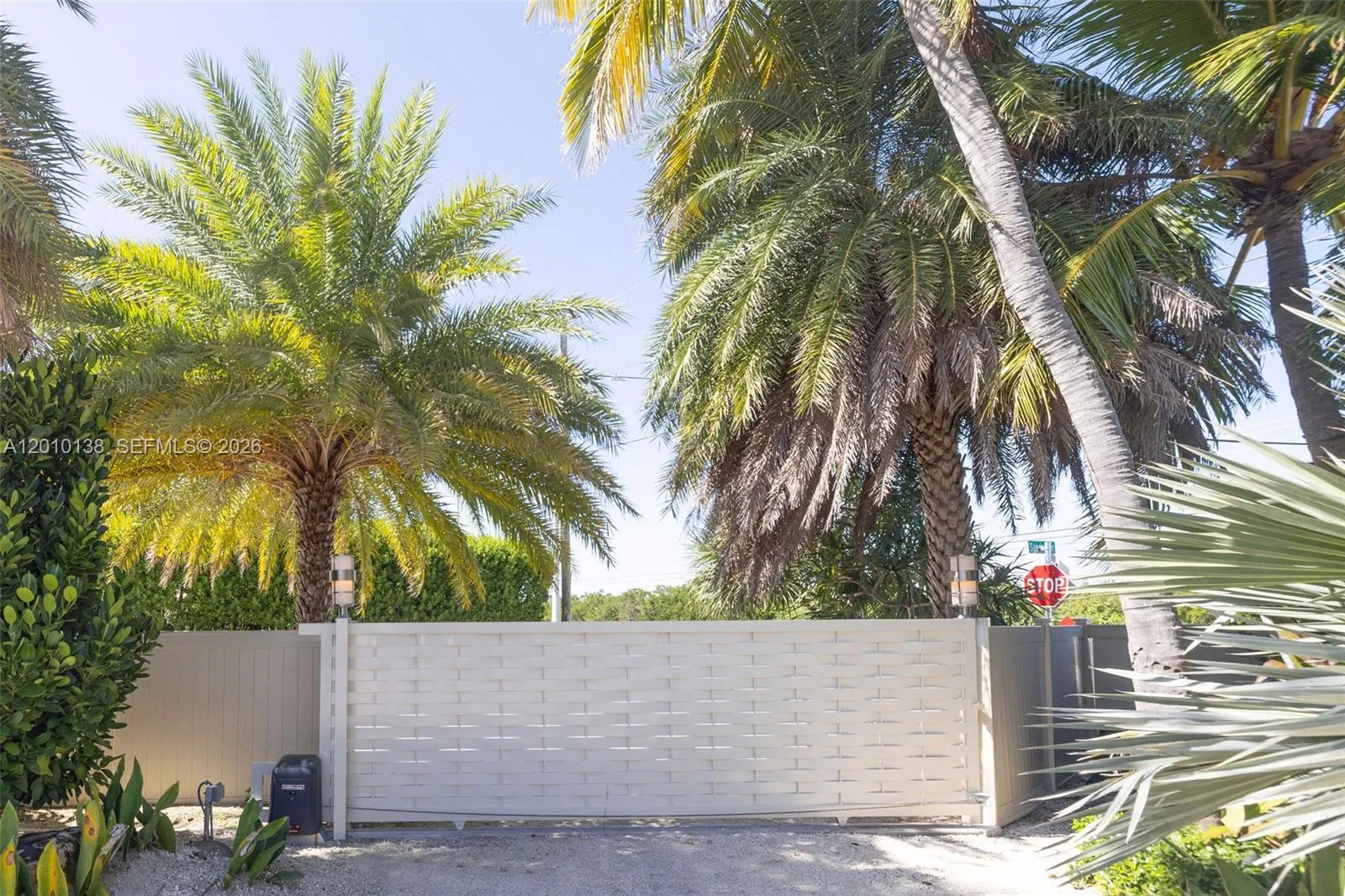 74049 Overseas, Islamorada FL 33036