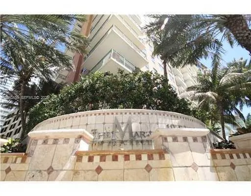 1155 Brickell Bay Dr # 3007, Miami FL 33131