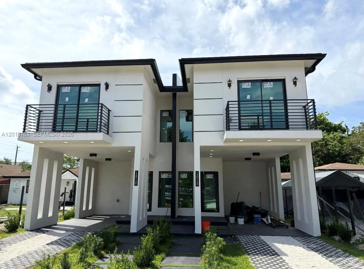 1818 NW 49 st, Miami FL 33142