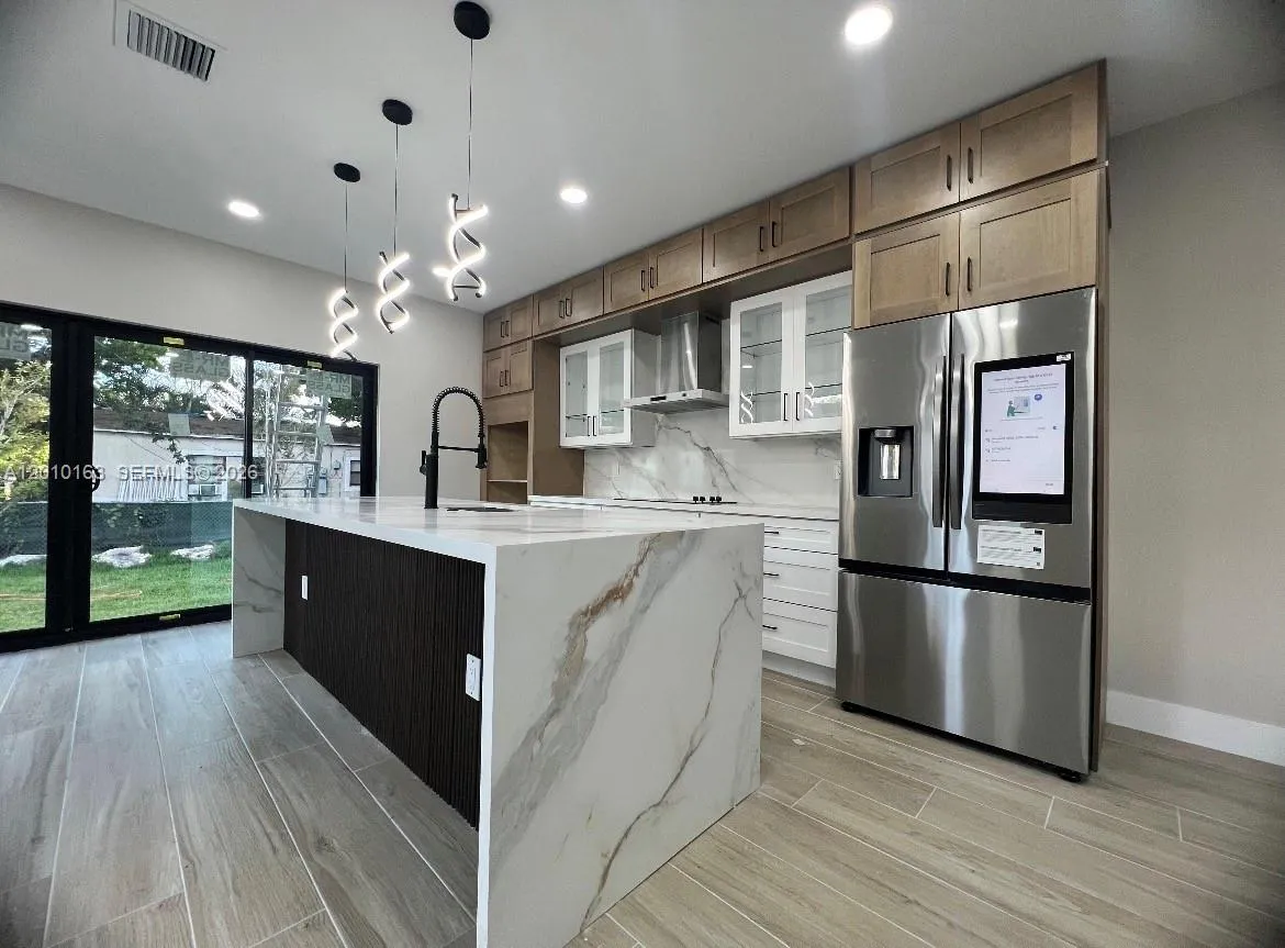 1818 NW 49 st, Miami FL 33142