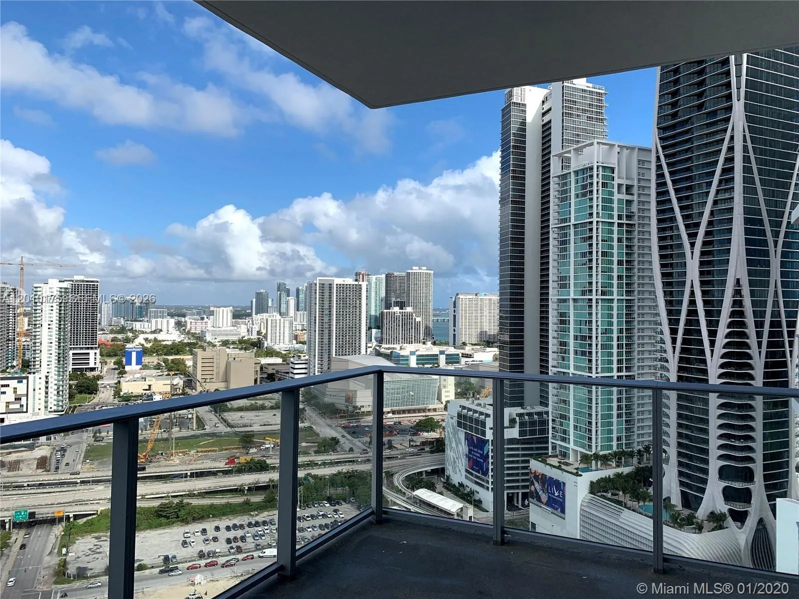 851 NE 1st Ave # 2700, Miami FL 33132