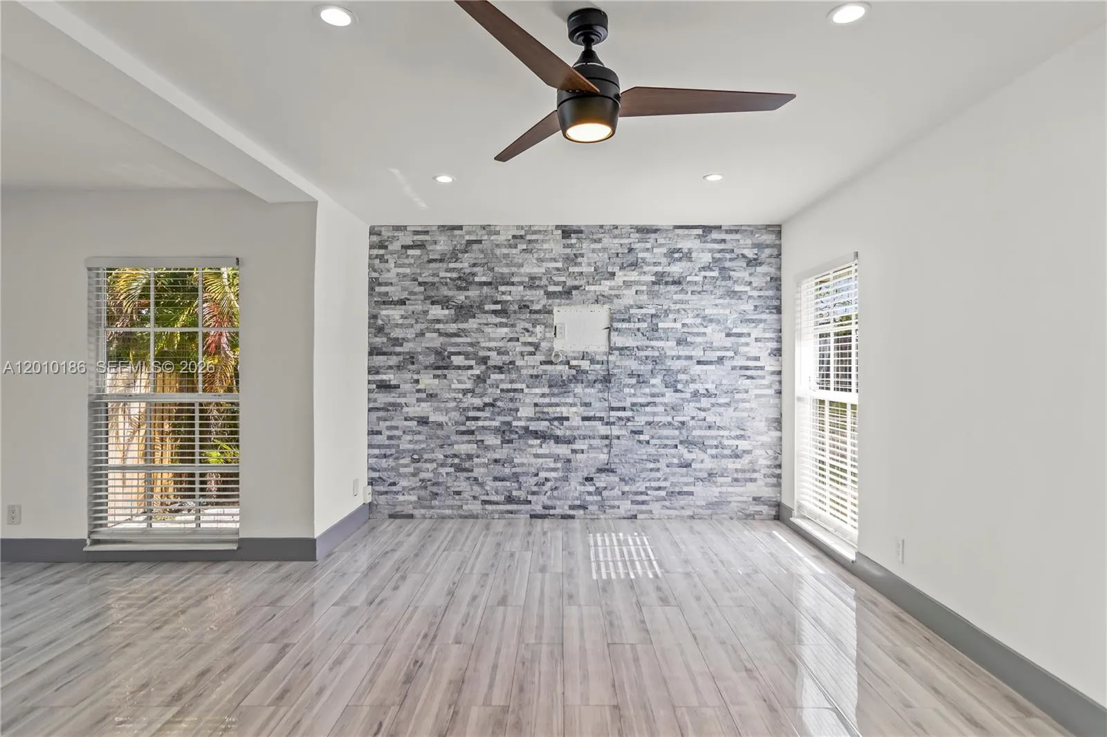 7913 NW 72nd Ave # 0, Tamarac FL 33321