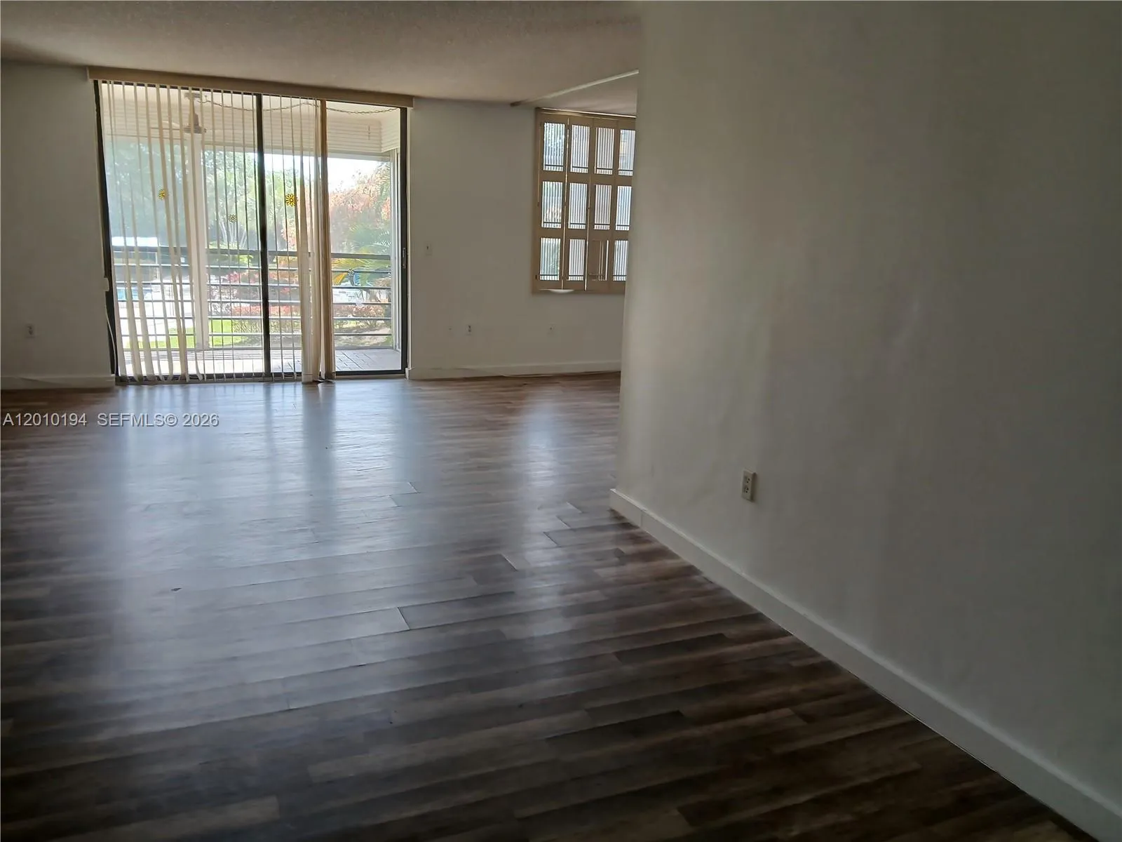 1300 Saint Charles Pl # 222, Pembroke Pines FL 33026