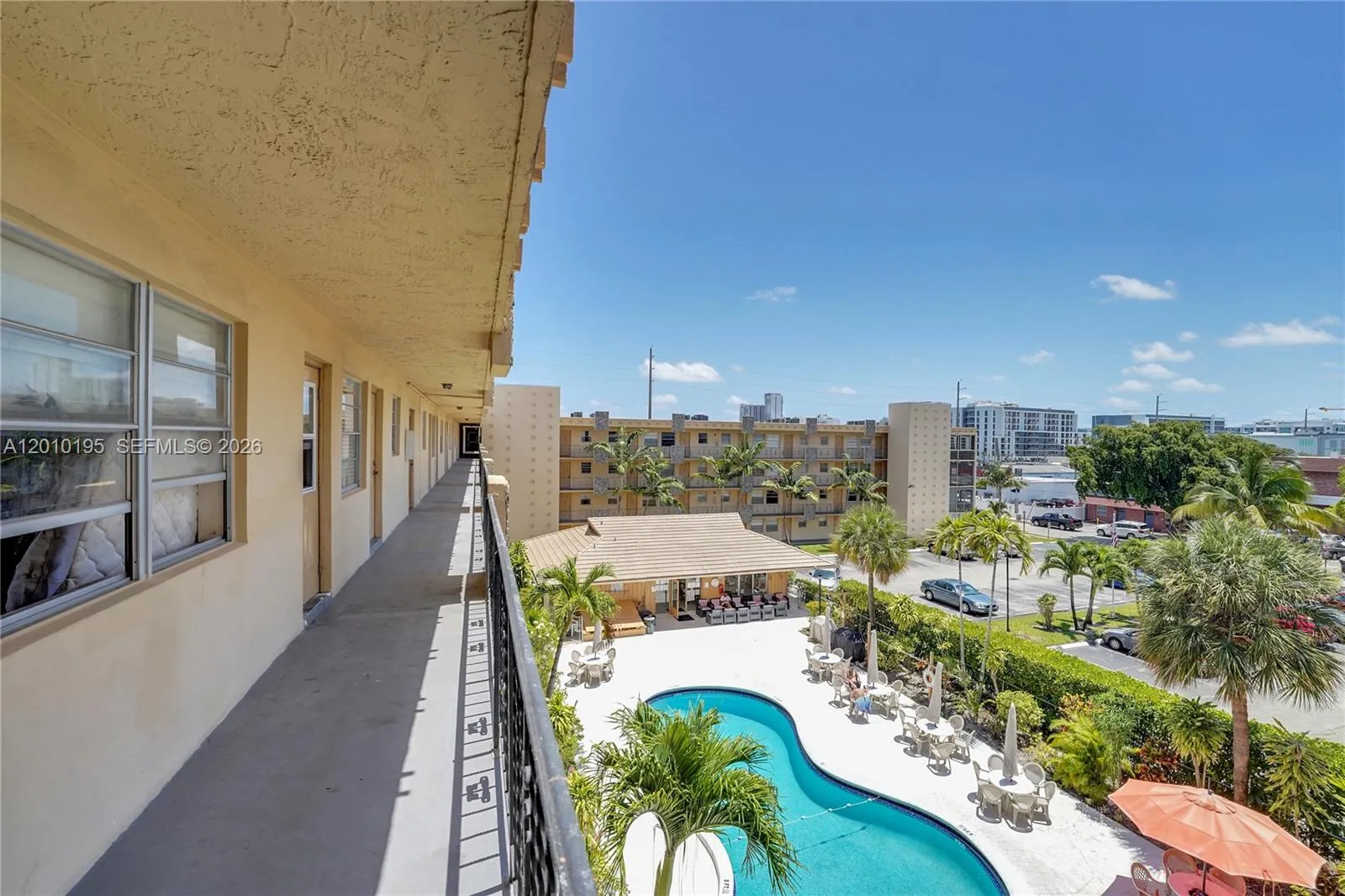 2145 Pierce Street # 417, Hollywood FL 33020