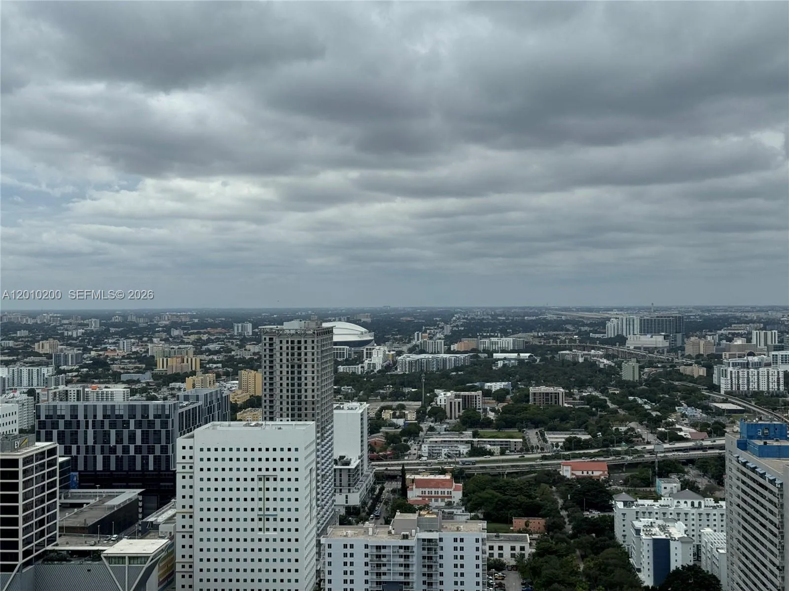 851 NE 1st Ave # 3806, Miami FL 33132