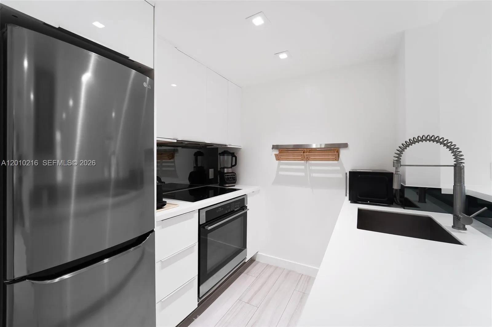 1460 Ocean Dr # 307, Miami Beach FL 33139