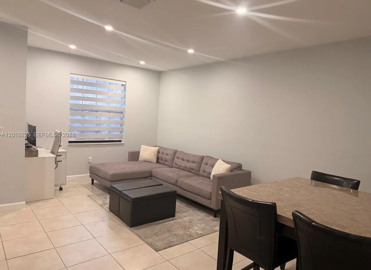 9330 W 33rd Ave, Hialeah FL 33018