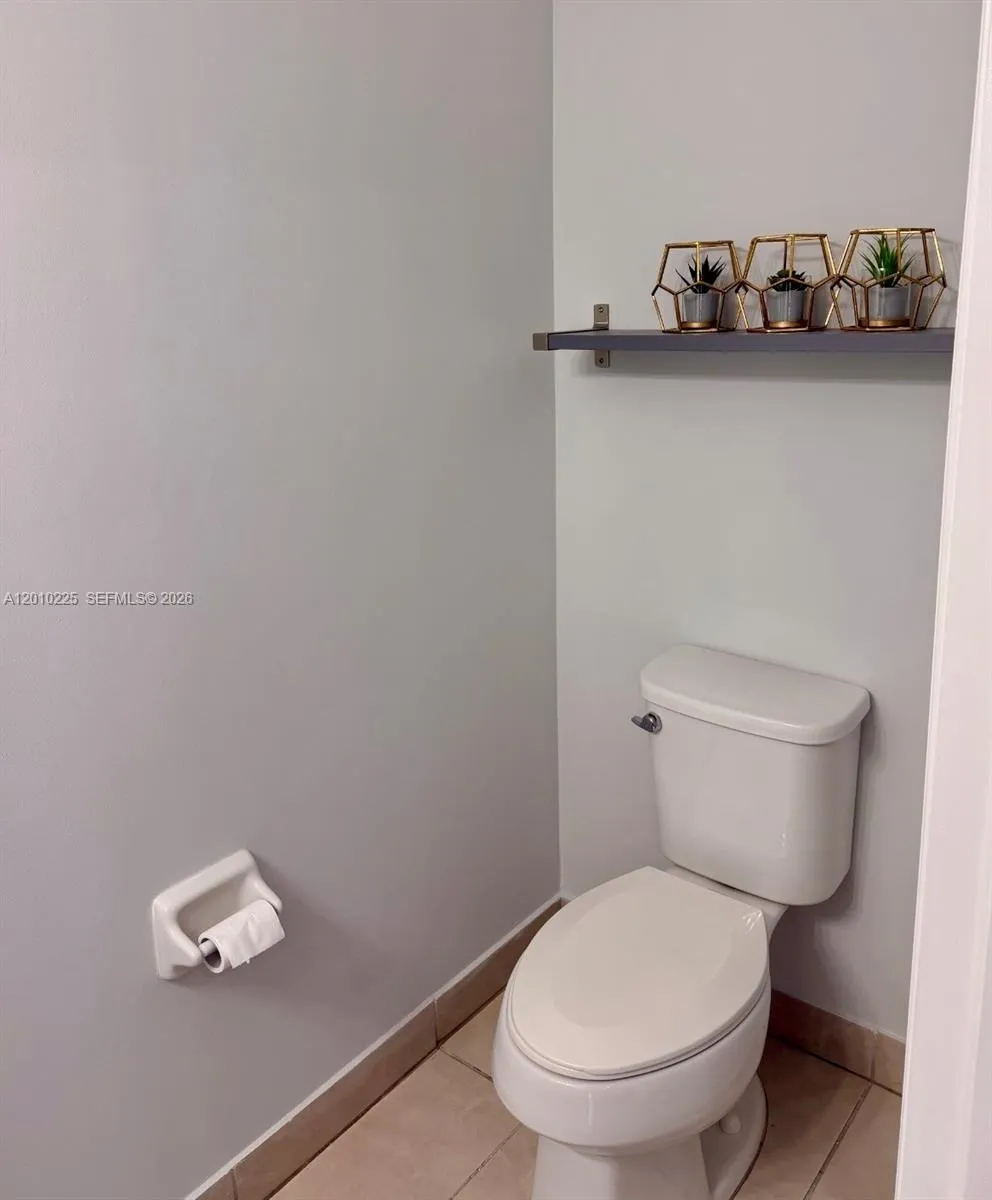 9330 W 33rd Ave, Hialeah FL 33018