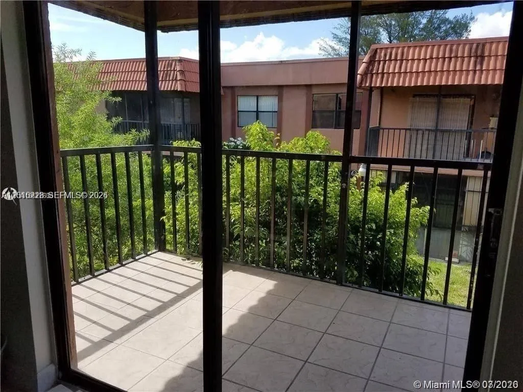 6540 W 27th Ct # 24, Hialeah FL 33016