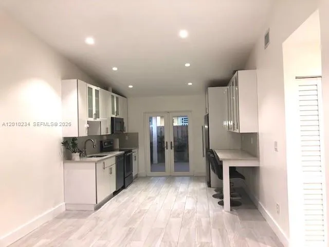 7560 NW 173rd Ln, Hialeah FL 33015
