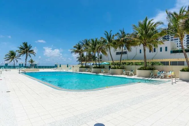 2501 S OCEAN DR # 637, Hollywood FL 33019