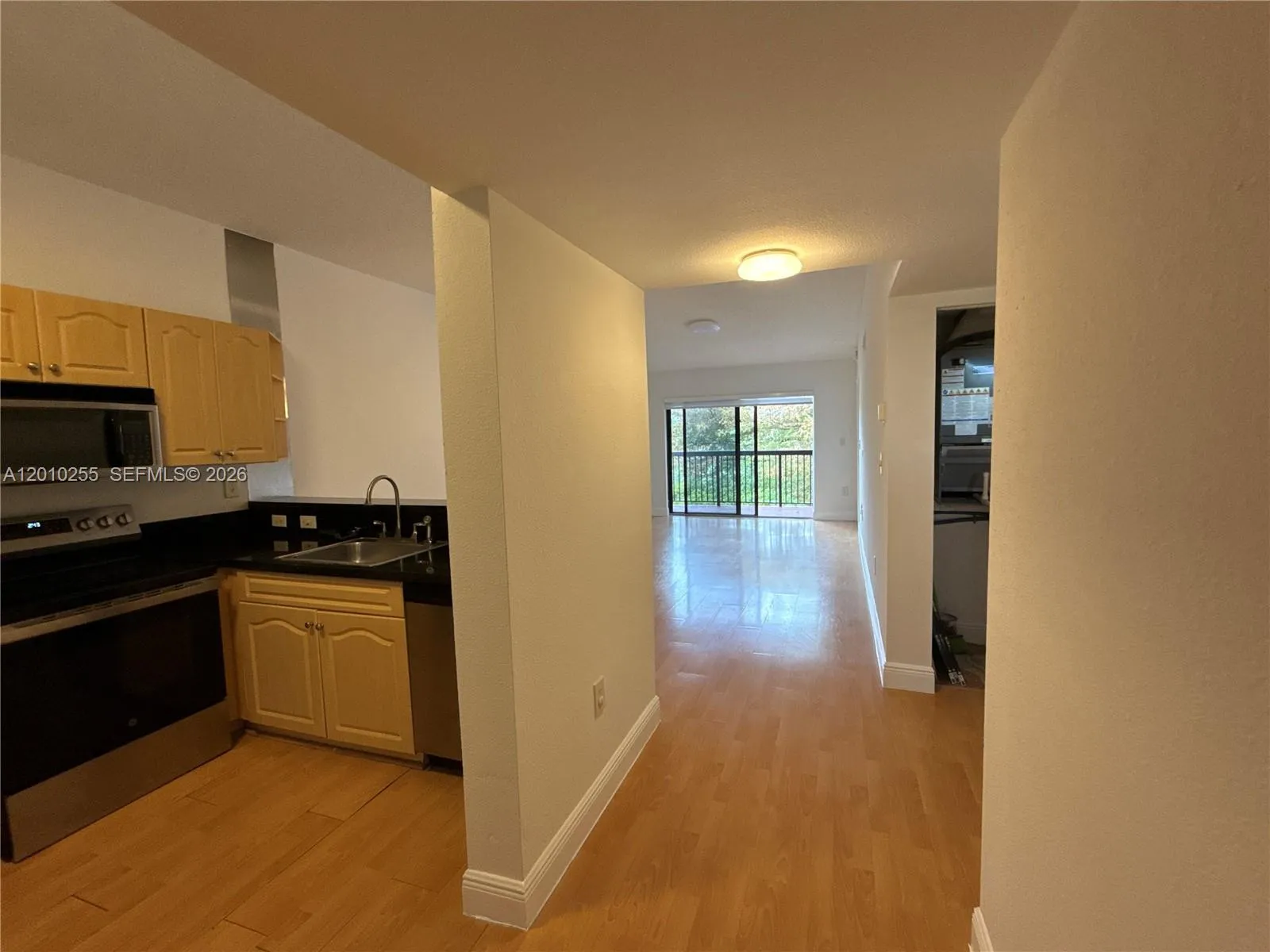 9979 Nob Hill Ln # 9979, Sunrise FL 33351