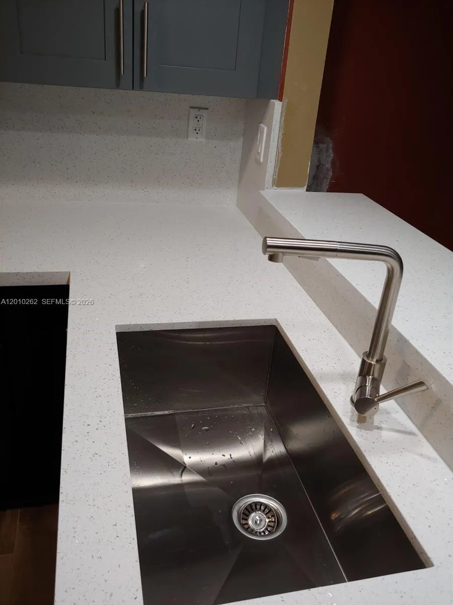 8590 SW 212th St # 303, Cutler Bay FL 33189