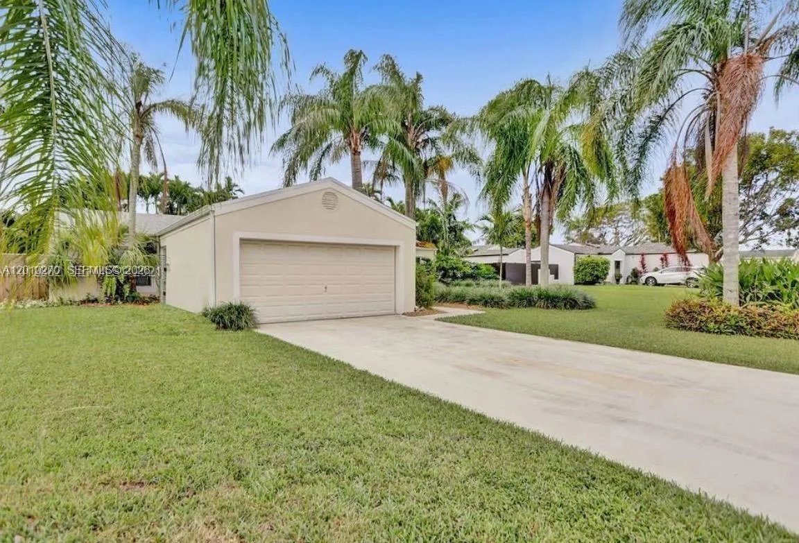 14740 SW 159th St, Miami FL 33187