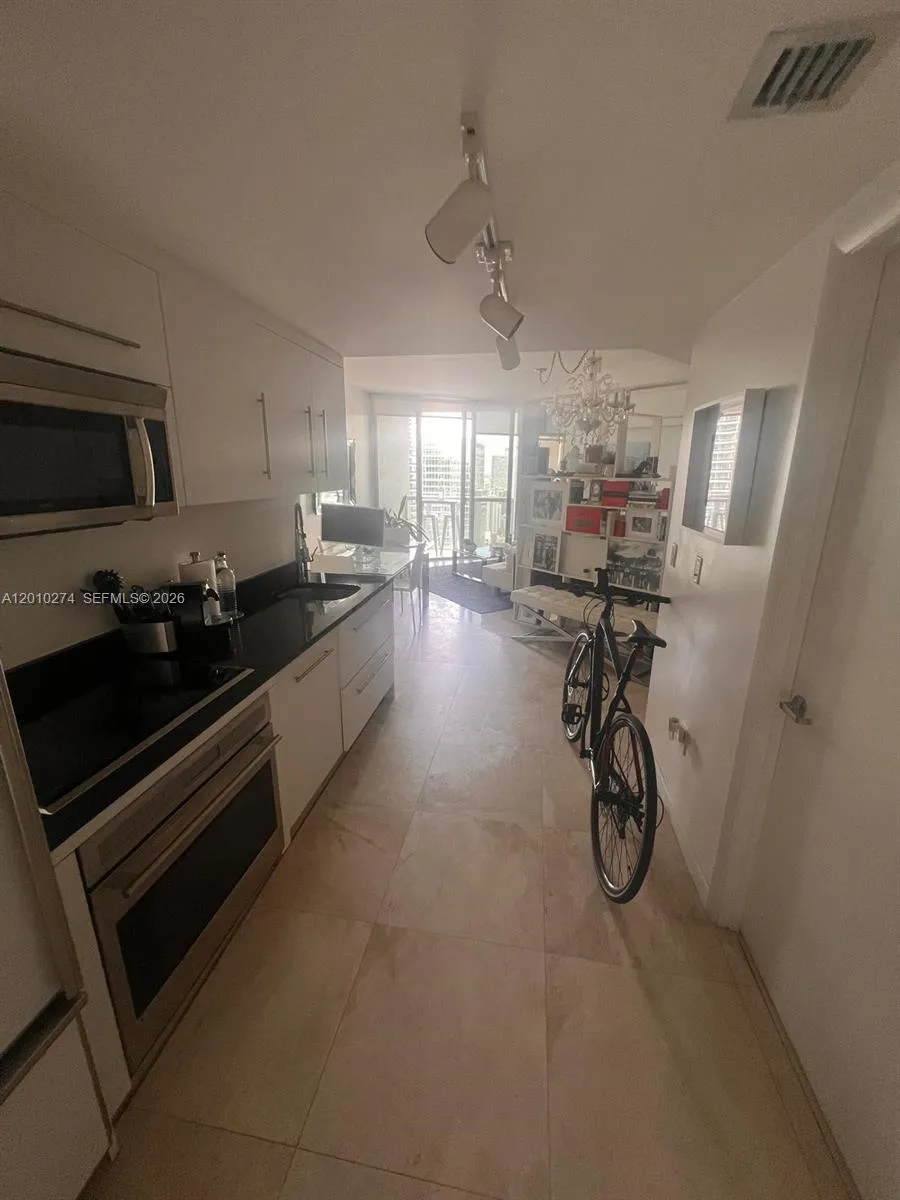 475 Brickell Ave # 4508, Miami FL 33131