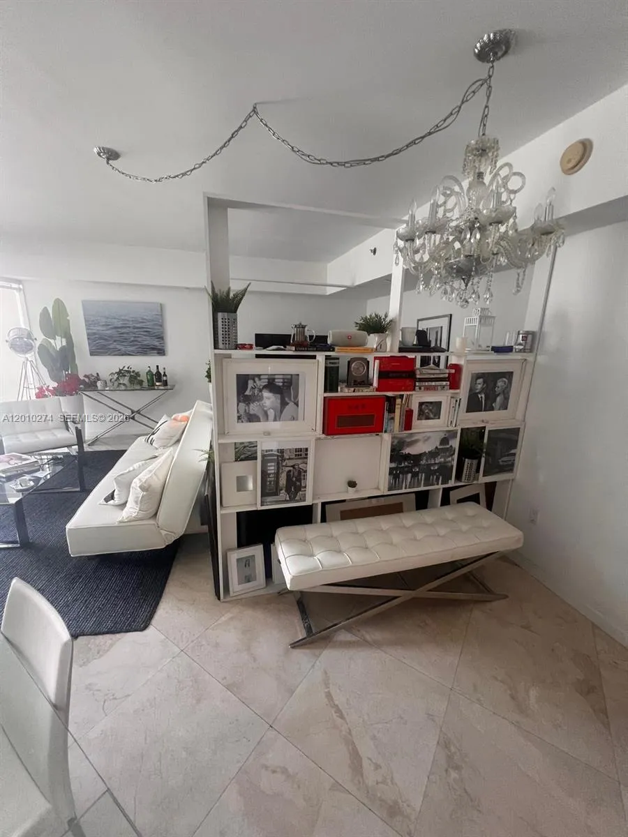 475 Brickell Ave # 4508, Miami FL 33131