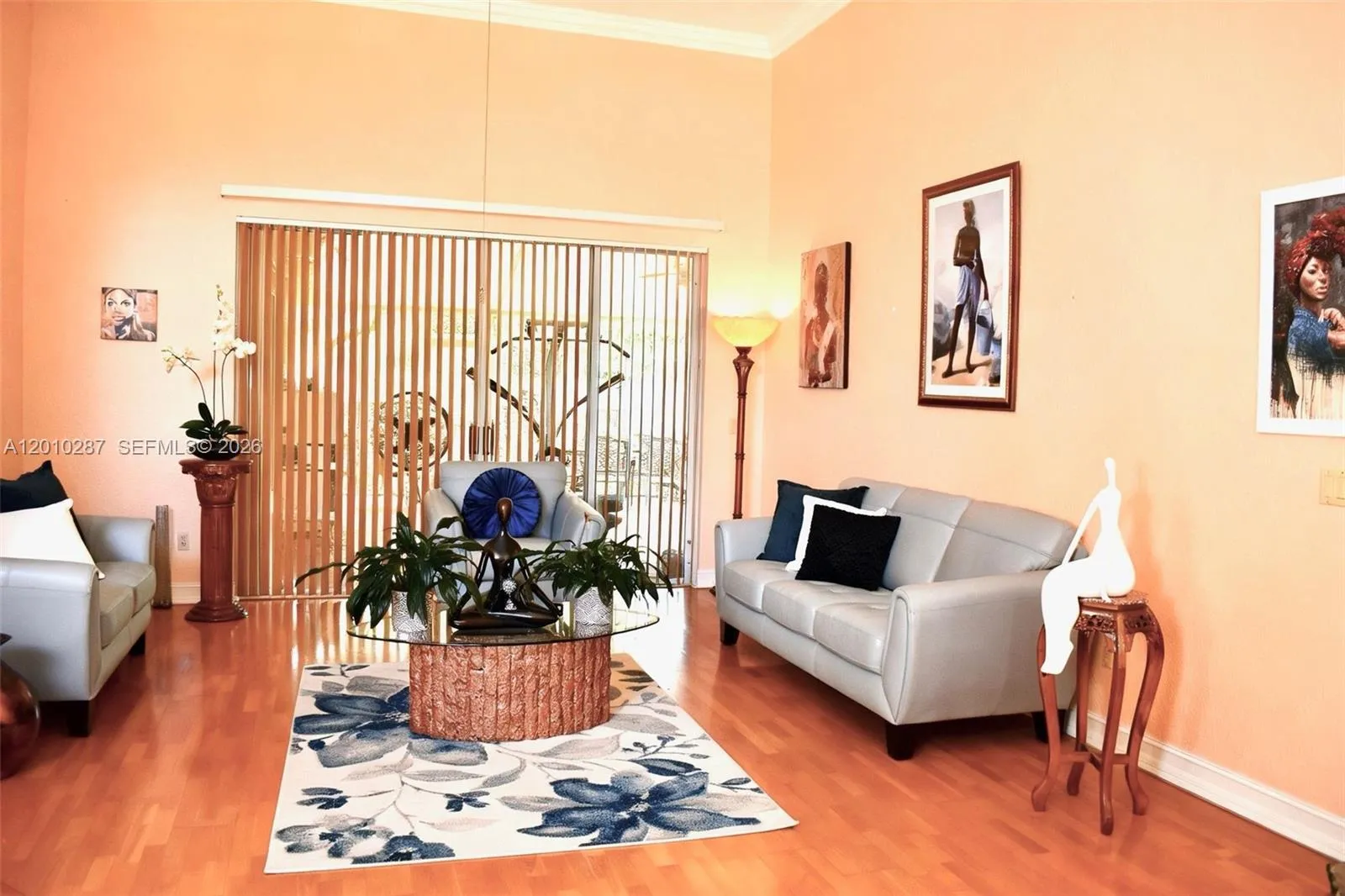 1231 SW 102nd Ave, Pembroke Pines FL 33025