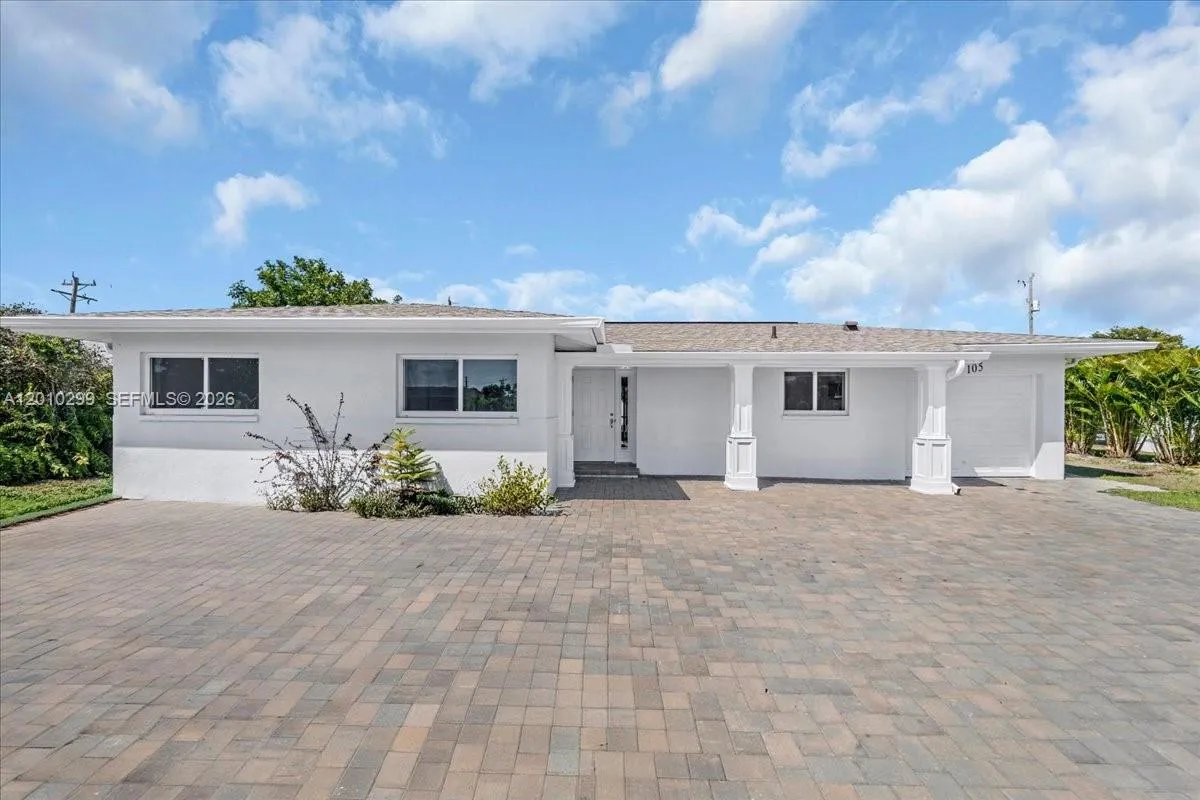 105 SE 45th, Other City - In The State Of Florida FL 33904