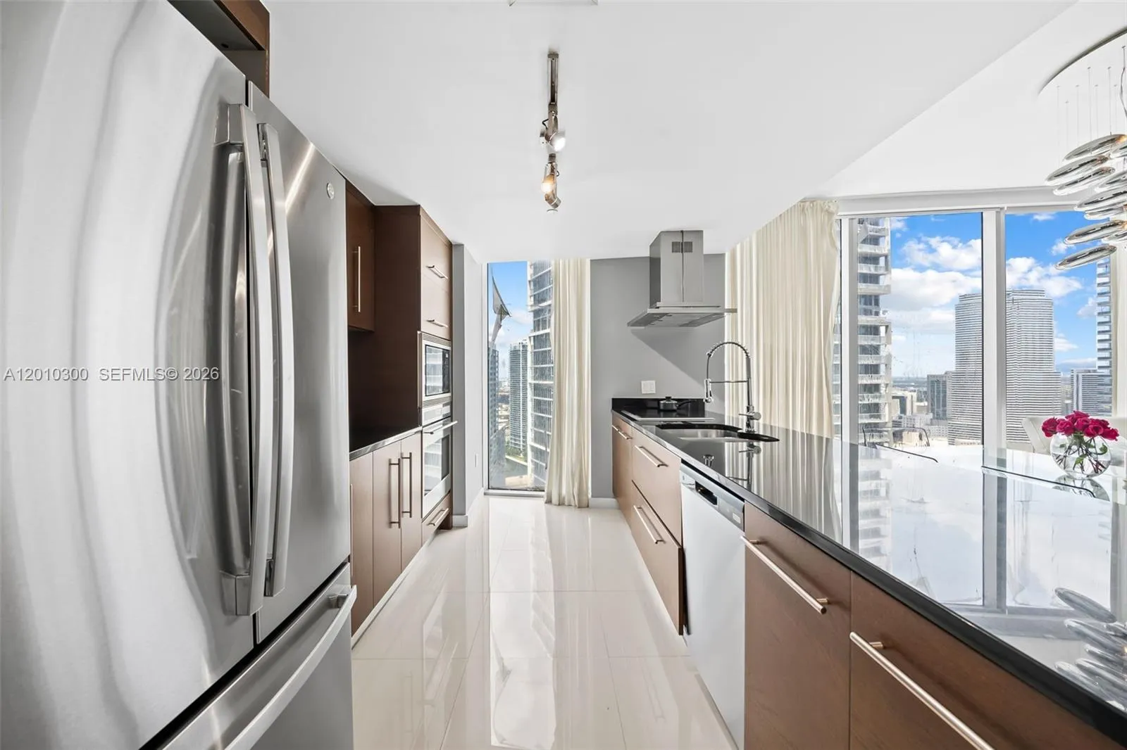 495 Brickell Ave # 3710, Miami FL 33131