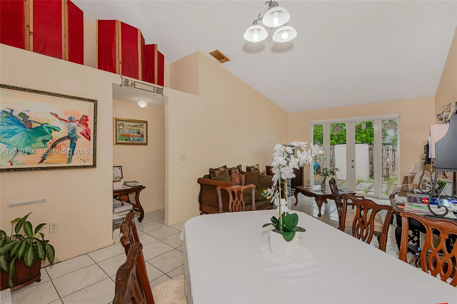 6745 NW 192nd Ln, Hialeah FL 33015