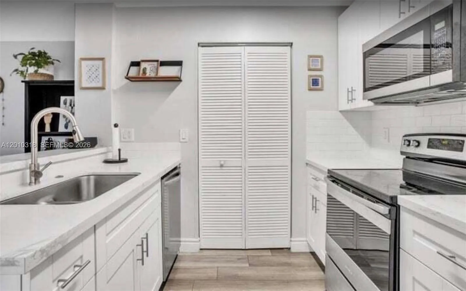 8033 NW 71st Ct # 8033, Tamarac FL 33321