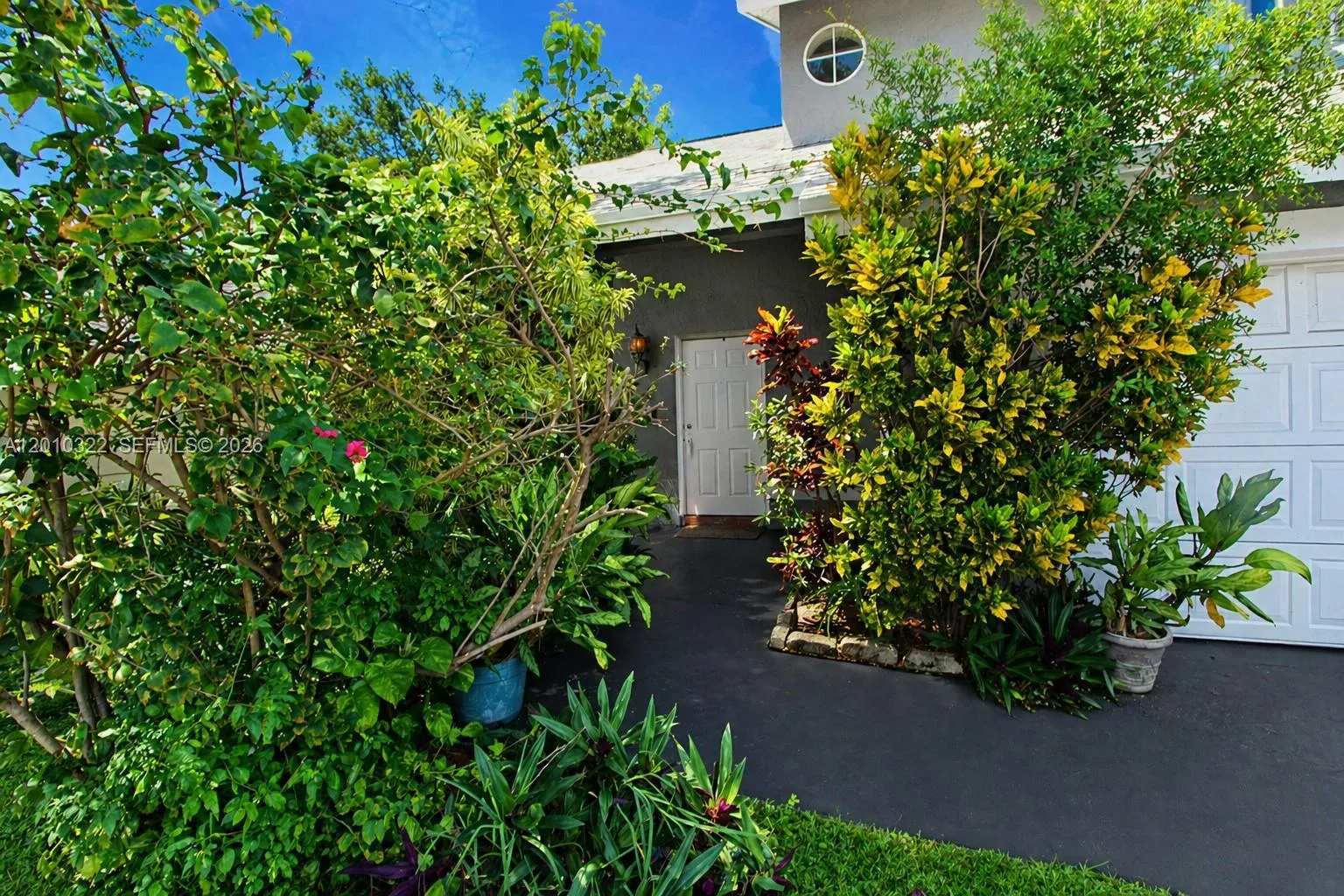 12113 NW 33rd St, Sunrise FL 33323