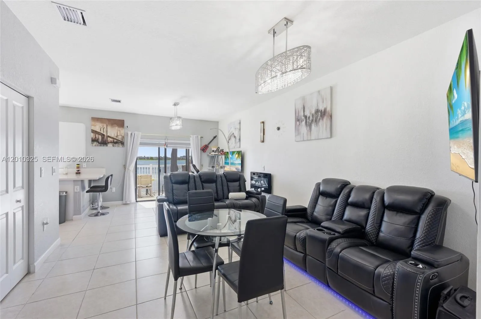 20572 NE 5th Pl, Miami FL 33179