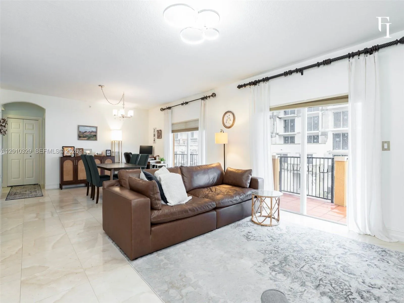 322 Madeira Ave # 405, Coral Gables FL 33134