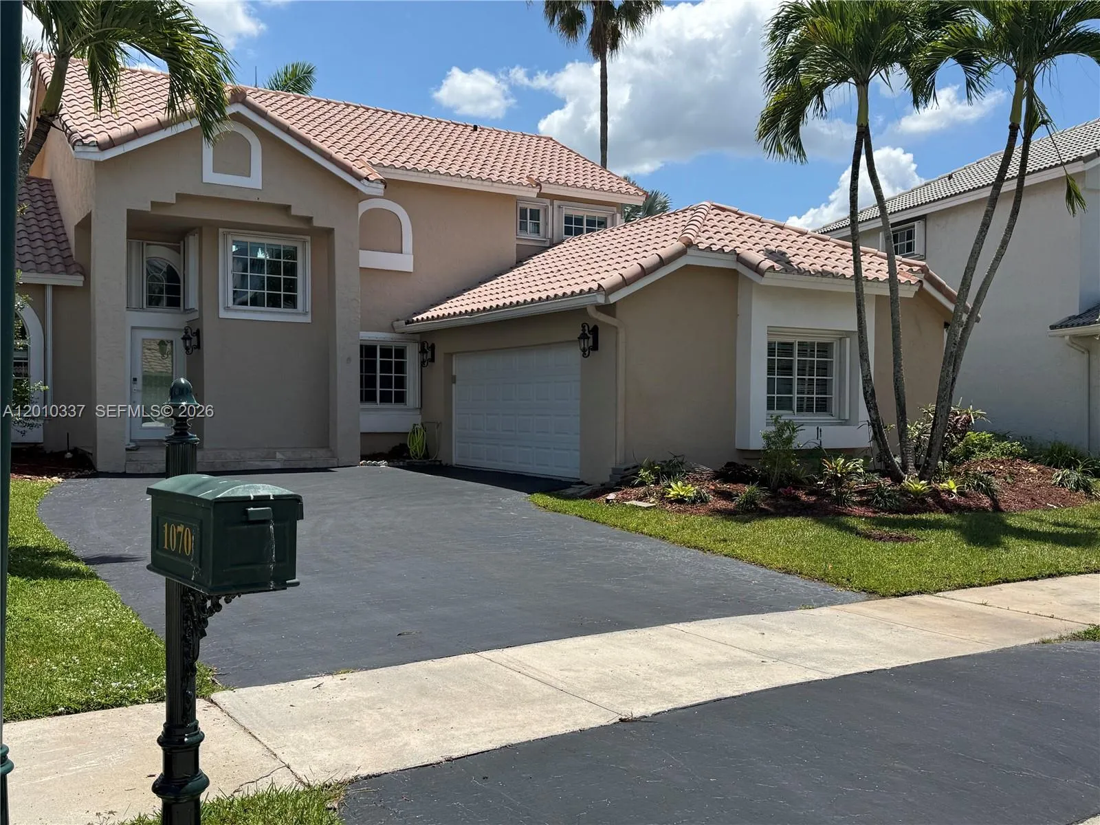 1070 Capistrano, Weston FL 33326