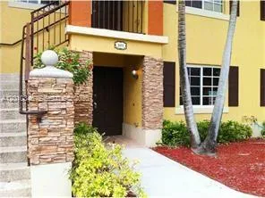 3395 NE 10th St # 103, Homestead FL 33033