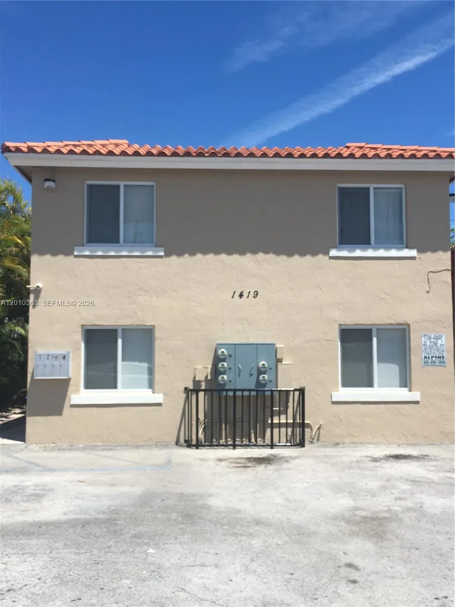 1419 SW 22nd Ave # 4, Miami FL 33145