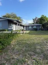 2031 NE 170th St # 1, North Miami Beach FL 33162